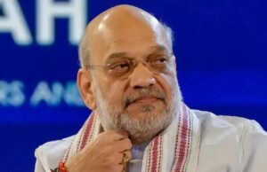 ‘वंदे मातरम्’ के दो अंतरे गाने के फैसले पर कांग्रेस घिरी, भाजपा ने लगाया तुष्टीकरण का आरोप ‘वंदे मातरम्’ के दो अंतरे गाने के फैसले पर कांग्रेस घिरी, भाजपा ने लगाया तुष्टीकरण का आरोप