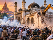 उज्जैन शाही मस्जिद विवाद: पत्थरबाजी से तनाव तक, क्यों हटाया जा रहा मस्जिद का हिस्सा? उज्जैन शाही मस्जिद के सड़क चौड़ीकरण को लेकर विवाद और पुलिस सुरक्षा