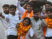 DUSU President Salary: क्या दिल्ली यूनिवर्सिटी छात्रसंघ अध्यक्ष को मिलती है सैलरी? जानिए अधिकार और जिम्मेदारियां DUSU President Salary 2026 और छात्रसंघ अध्यक्ष के अधिकार और जिम्मेदारियां