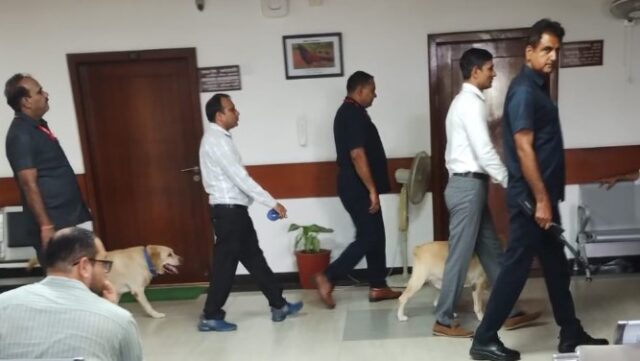 Dog squad conducts security search at Haryana Civil Secretariat in Chandigarh after bomb threat email