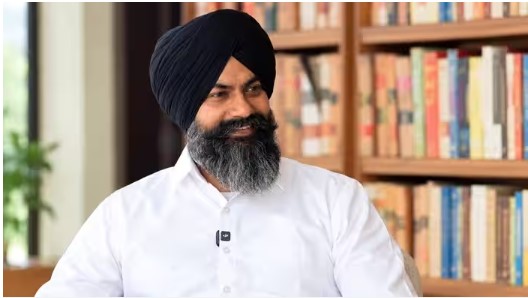 Gurpreet Singh Sekhon Joins AAP गुरप्रीत सिंह सेखों और भगवंत मान AAP में शामिल होने के दौरान