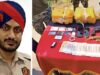 नशे की खेप के साथ कॉन्स्टेबल गिरफ्तार, पंजाब पुलिस पर उठे गंभीर सवाल तरनतारन में नशे की खेप के साथ पुलिस कॉन्स्टेबल की गिरफ्तारी का मामला