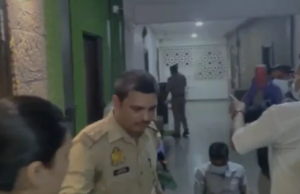 जेंडर-अफर्मिंग सर्जरी को लेकर विवाद, 17 वर्षीय नाबालिग पर मां की हत्या का आरोप Lucknow Rajendra Nagar murder case involving a 17-year-old minor and his mother