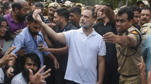 Rahul Gandhi supports CJP leaders Ashutosh Ranka and Saurav Das over Jantar Mantar protest