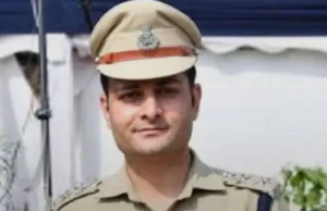 जंतर-मंतर विवाद के बीच ACP विवेक भगत को प्रमोशन, बने एडिशनल DCP Delhi Police ACP Vivek Bhagat को जंतर मंतर विवाद के बीच Additional DCP पद पर प्रमोशन